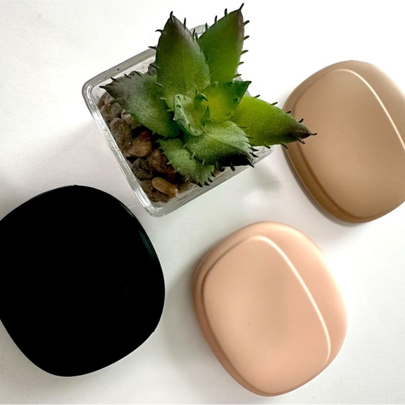 Mini Soft Silicone Rubbery Pouch - Beige - Picture 4 of 5